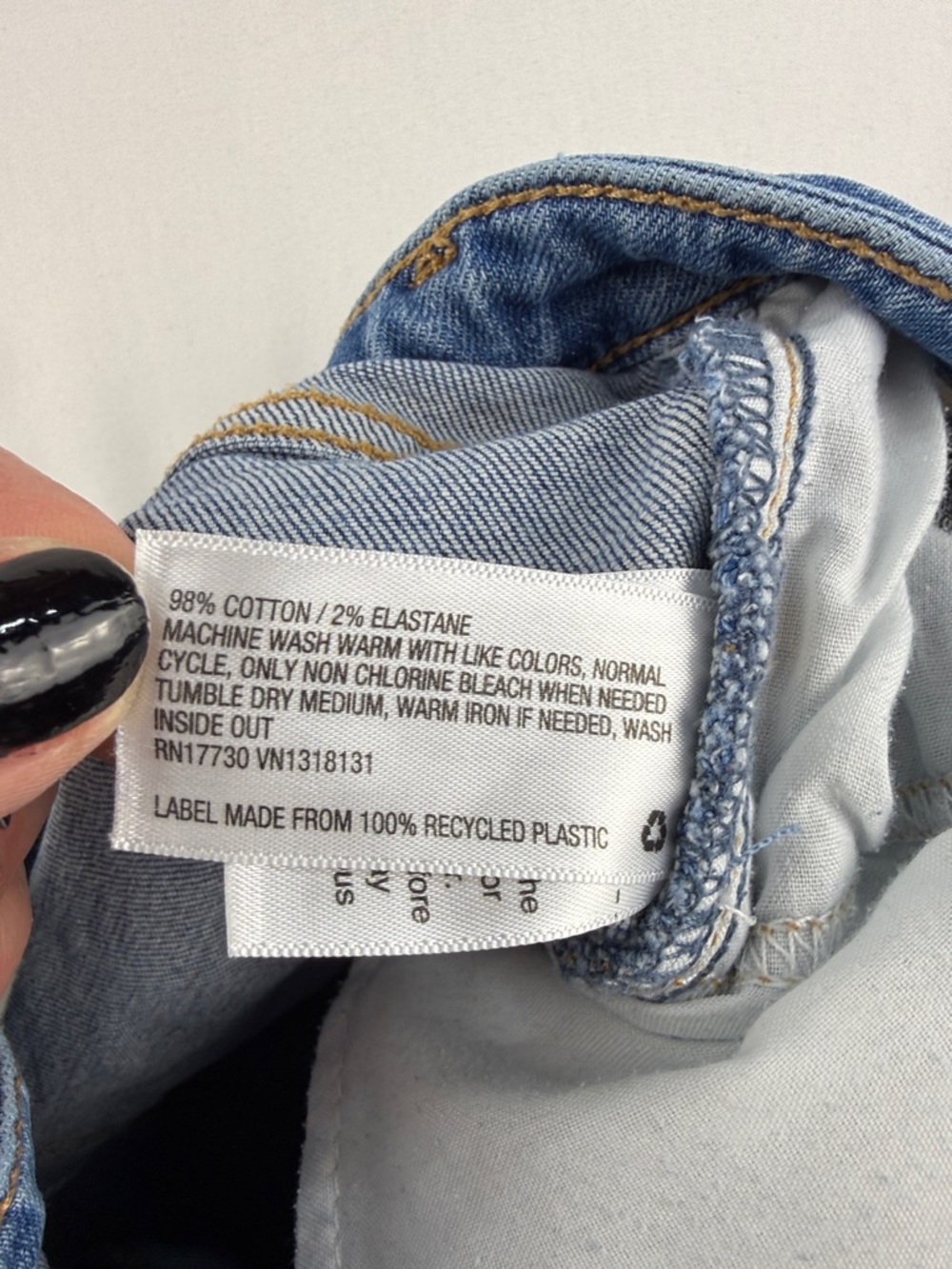 Universal Thread High Rise Straight Jeans – Size 28 - Picture 8 of 10